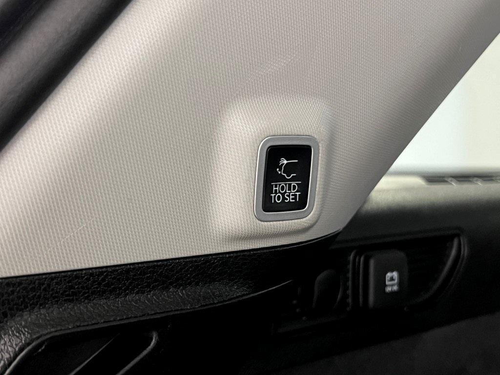 used 2022 Jeep Grand Cherokee car, priced at $41,300