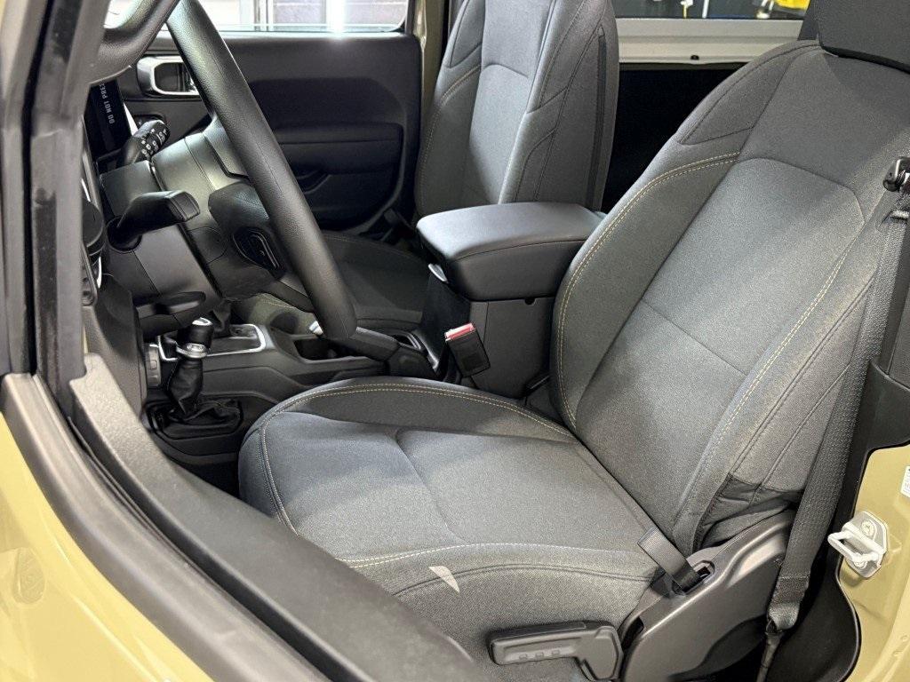 new 2025 Jeep Wrangler car, priced at $32,071