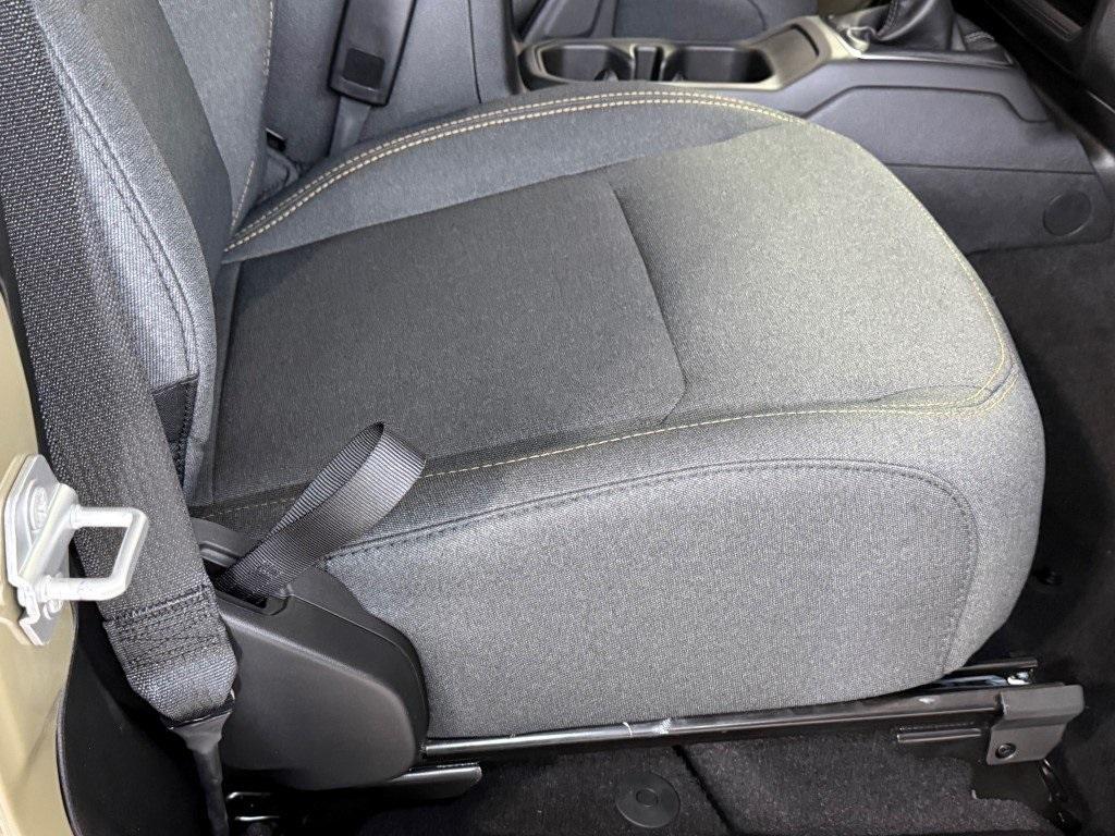 new 2025 Jeep Wrangler car, priced at $32,071
