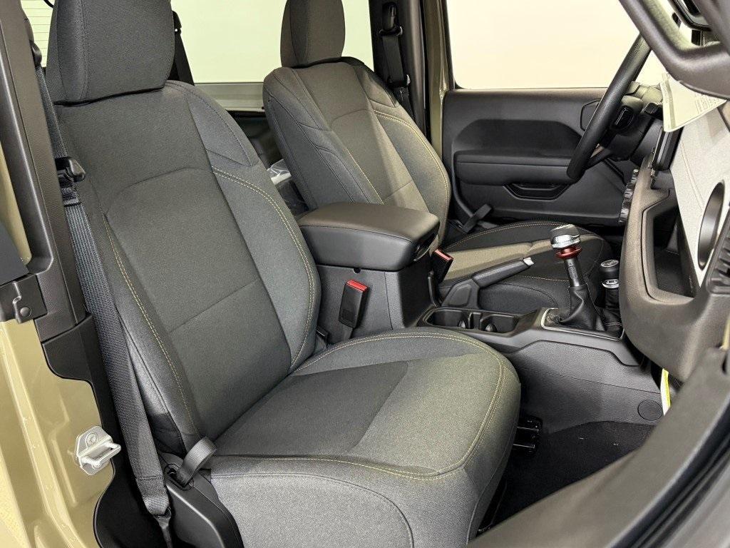 new 2025 Jeep Wrangler car, priced at $32,071