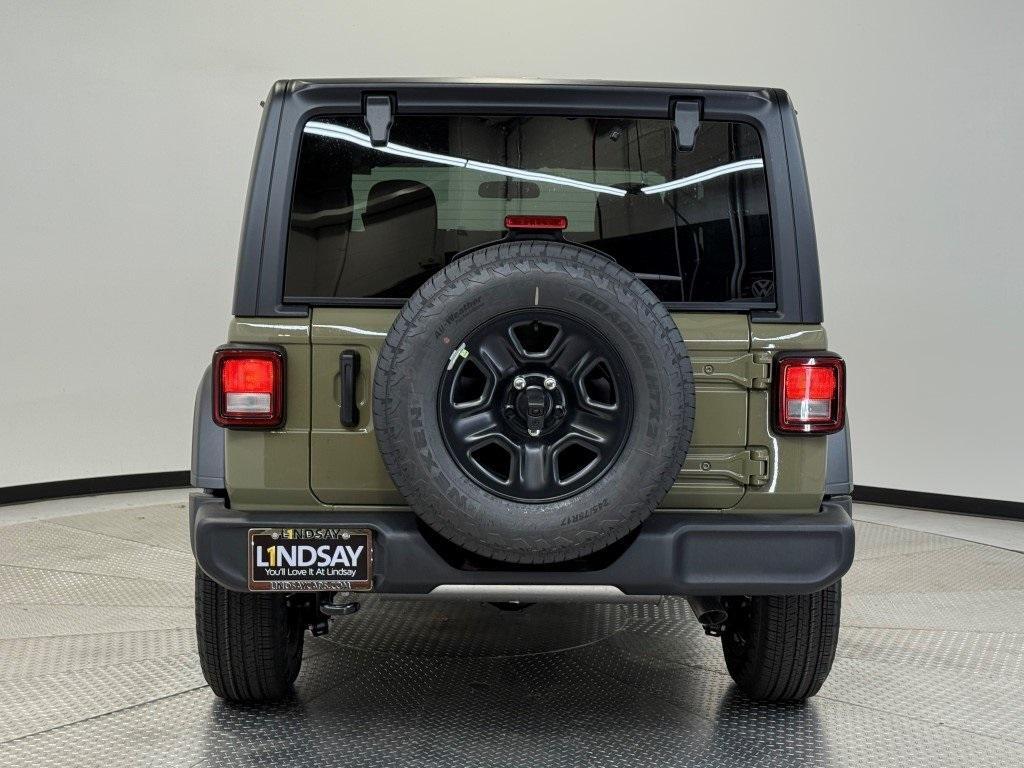 new 2025 Jeep Wrangler car, priced at $32,071