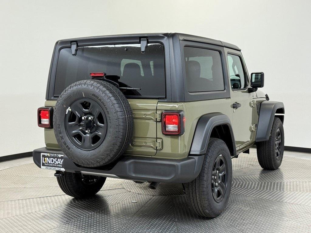 new 2025 Jeep Wrangler car, priced at $32,071