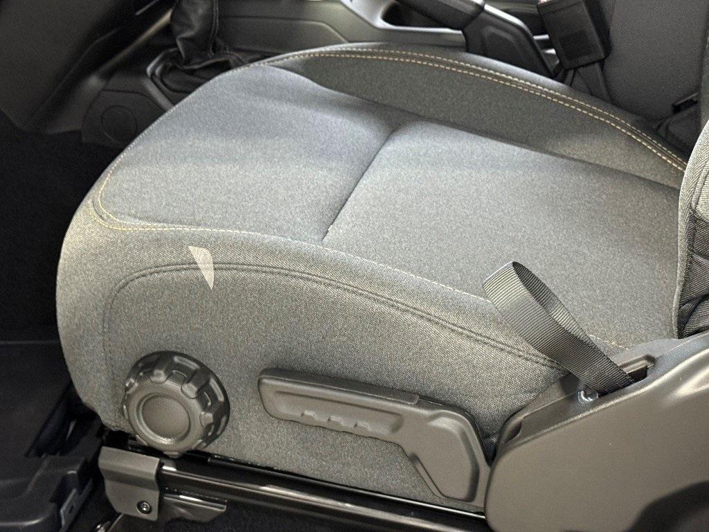 new 2025 Jeep Wrangler car, priced at $32,071
