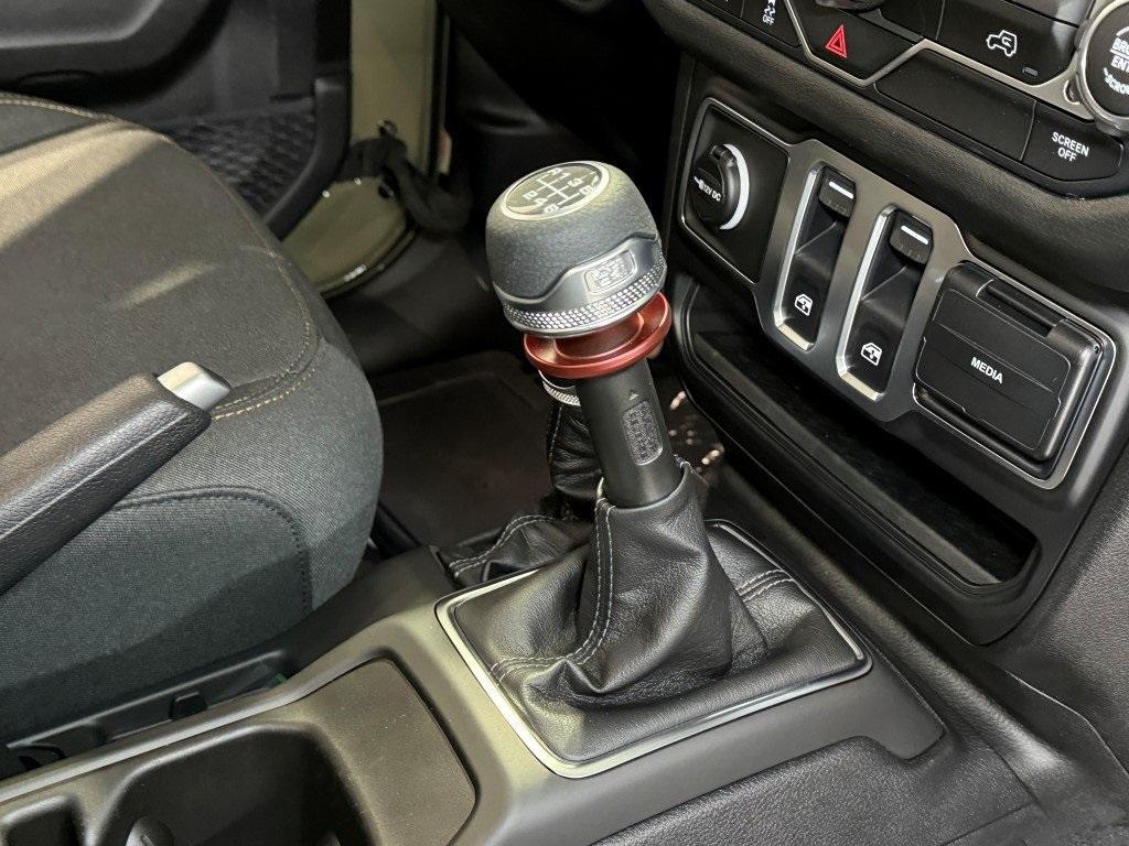 new 2025 Jeep Wrangler car, priced at $32,071