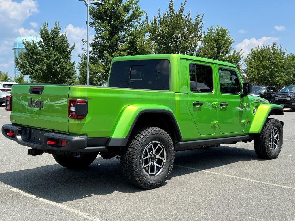 new 2025 Jeep Gladiator car, priced at $53,838
