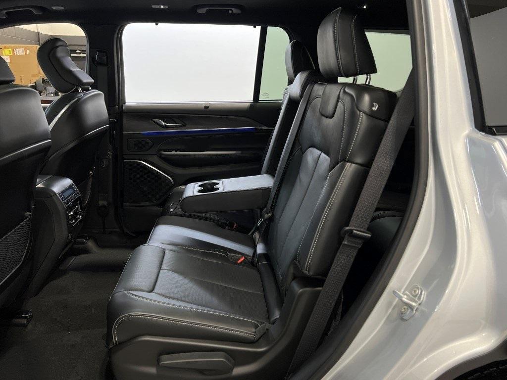 new 2025 Jeep Grand Cherokee L car, priced at $58,730