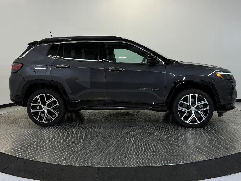 new 2024 Jeep Compass car, priced at $30,540