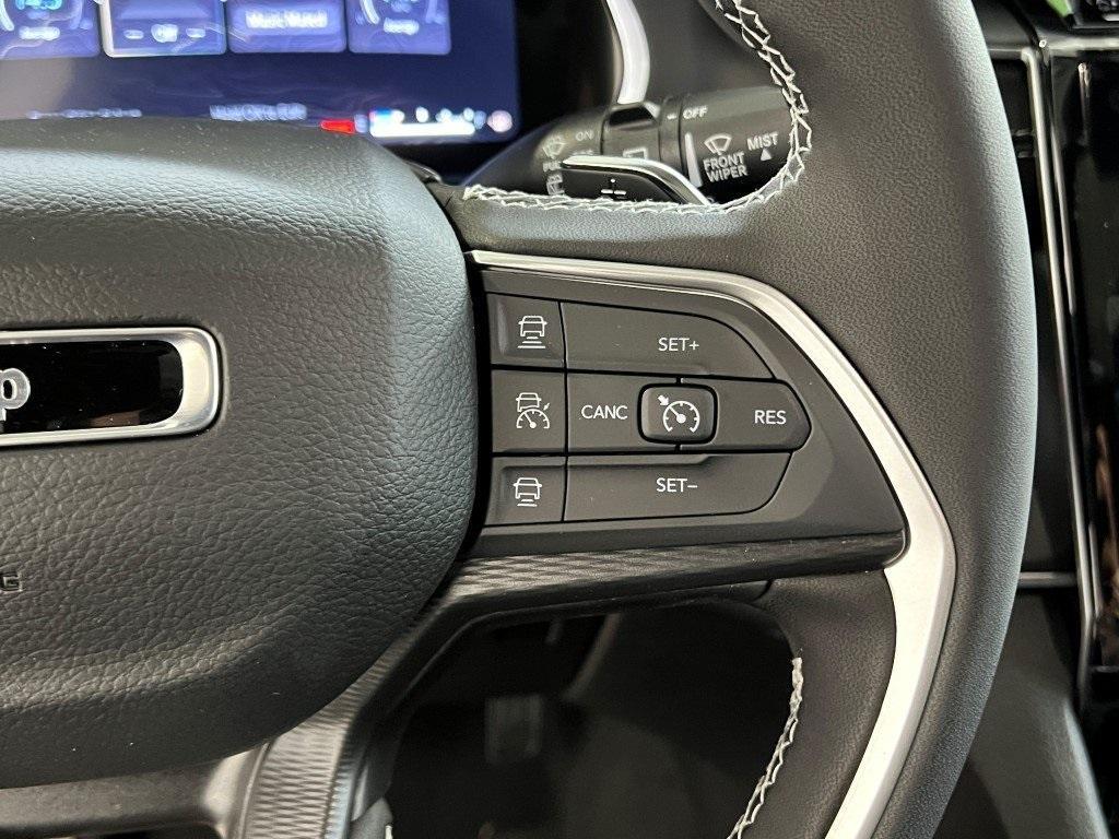 new 2025 Jeep Grand Cherokee L car, priced at $40,288