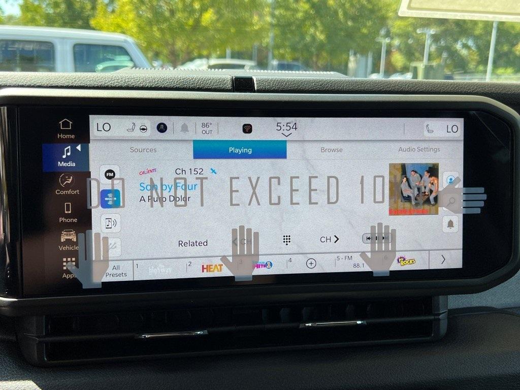 new 2025 Jeep Wrangler car, priced at $48,714