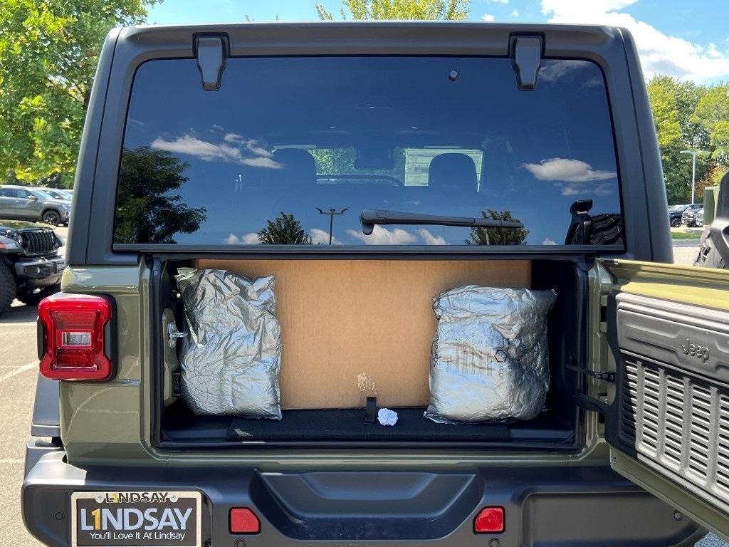 new 2025 Jeep Wrangler car, priced at $50,464