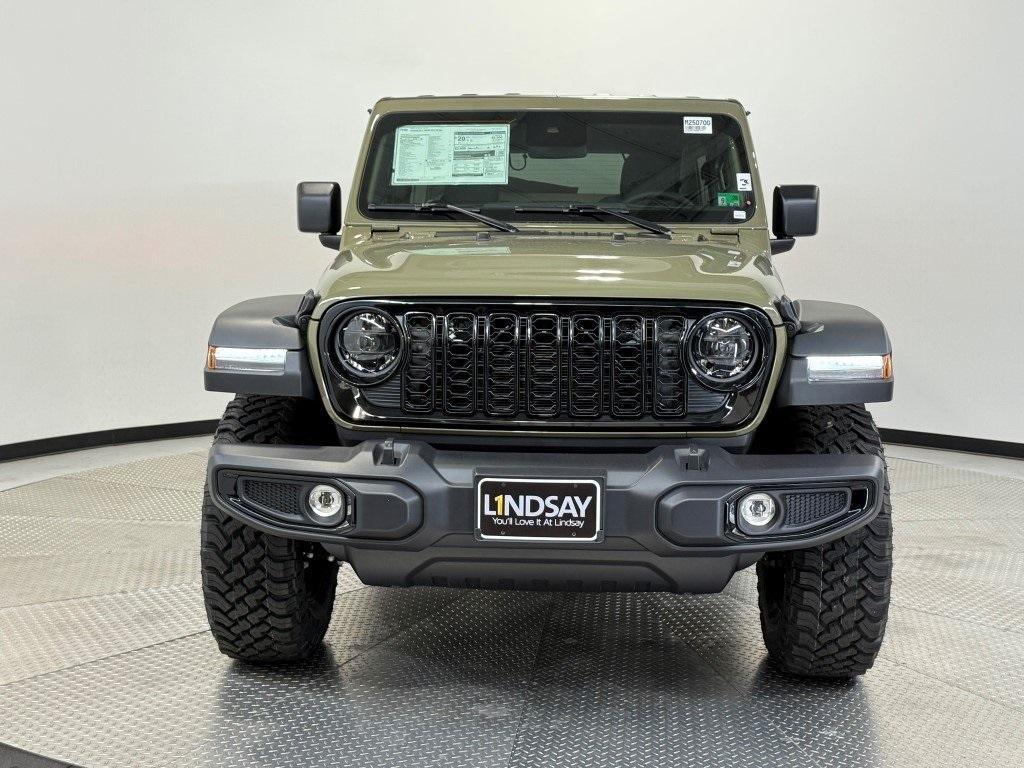new 2025 Jeep Wrangler car, priced at $48,714