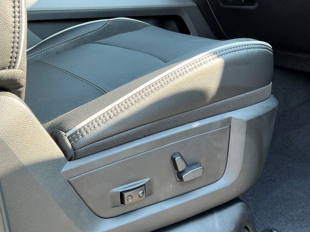 new 2025 Ram 2500 car, priced at $77,772
