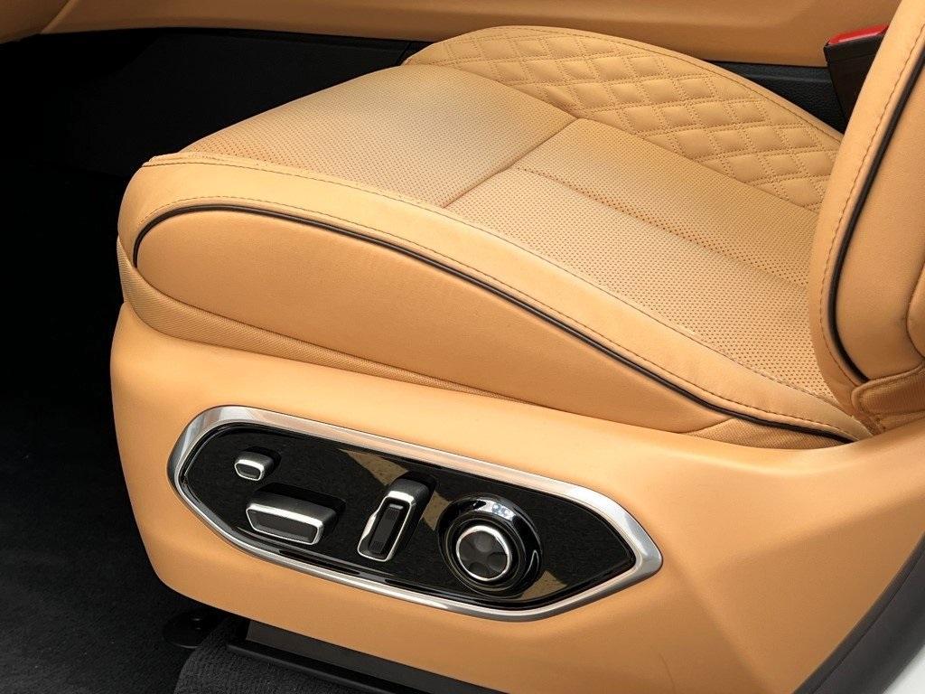 new 2025 Jeep Grand Cherokee L car, priced at $65,236