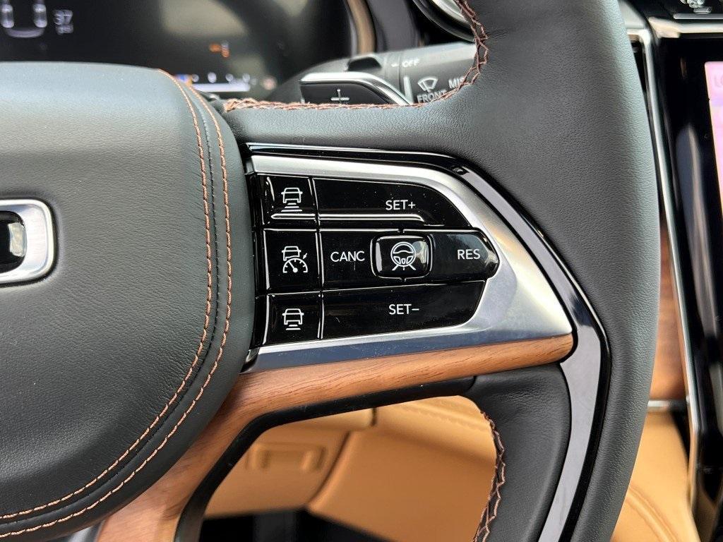 new 2025 Jeep Grand Cherokee L car, priced at $65,236