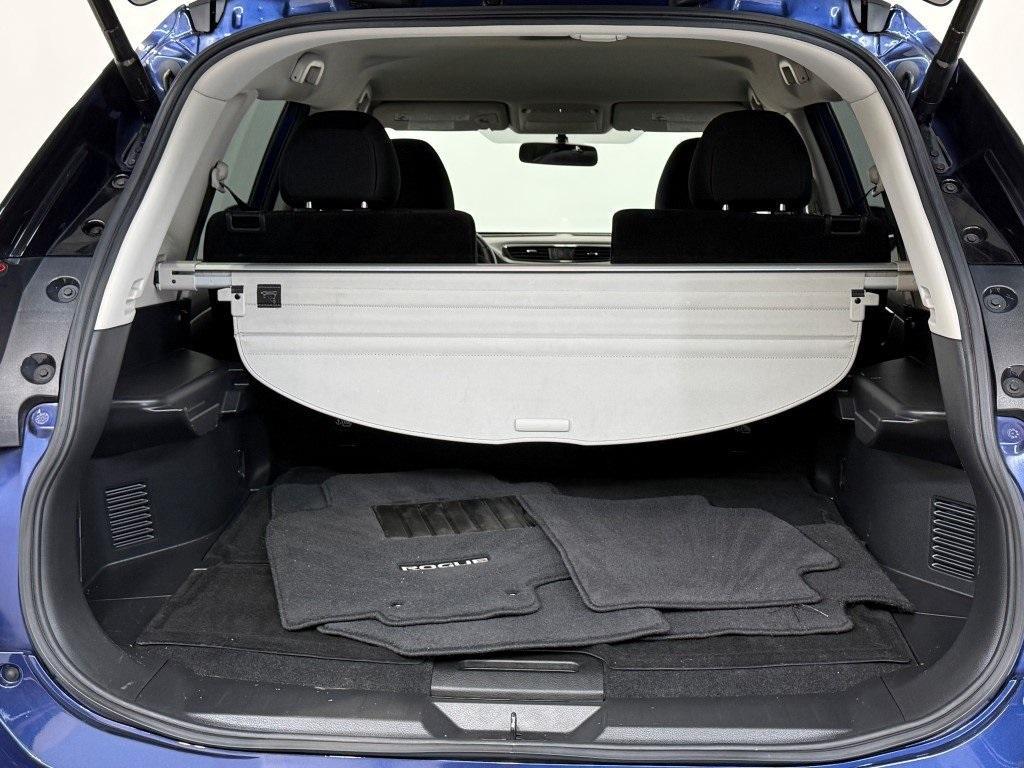 used 2018 Nissan Rogue car, priced at $14,001