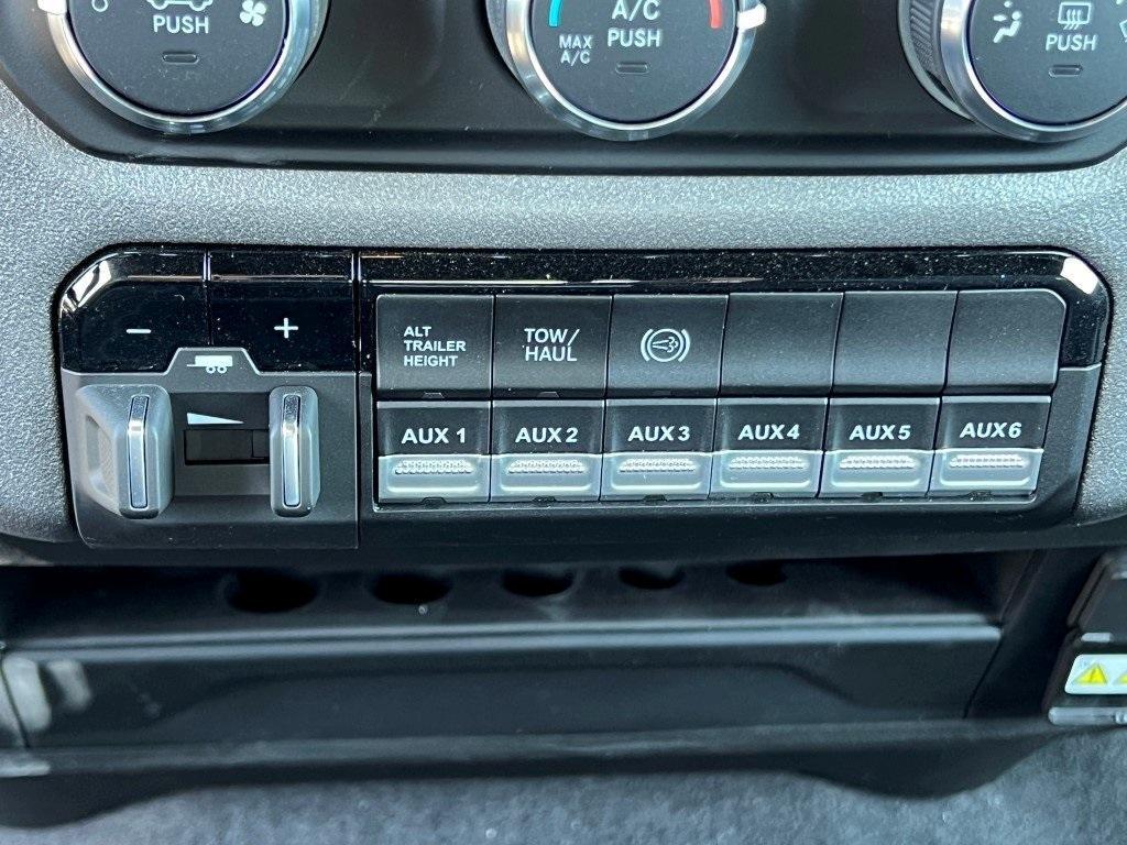 new 2024 Ram 3500 car, priced at $68,739