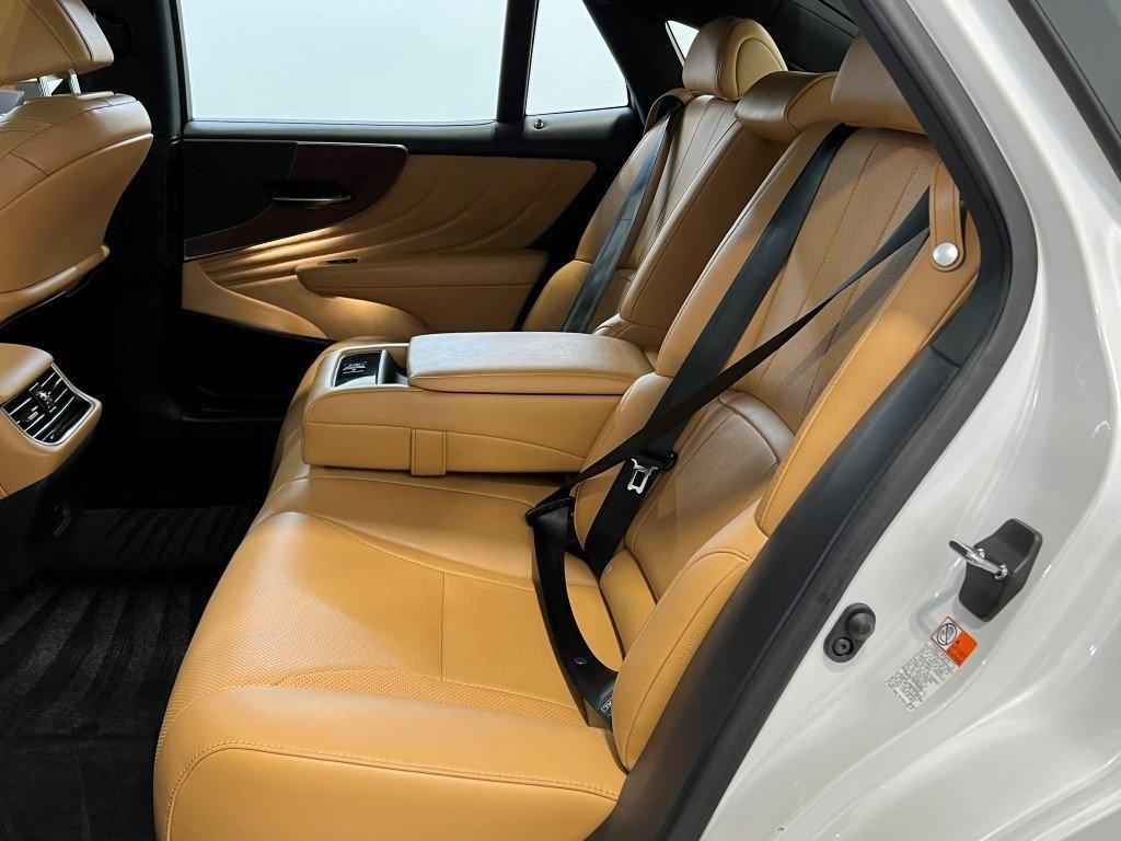 used 2022 Lexus LS 500 car, priced at $61,500