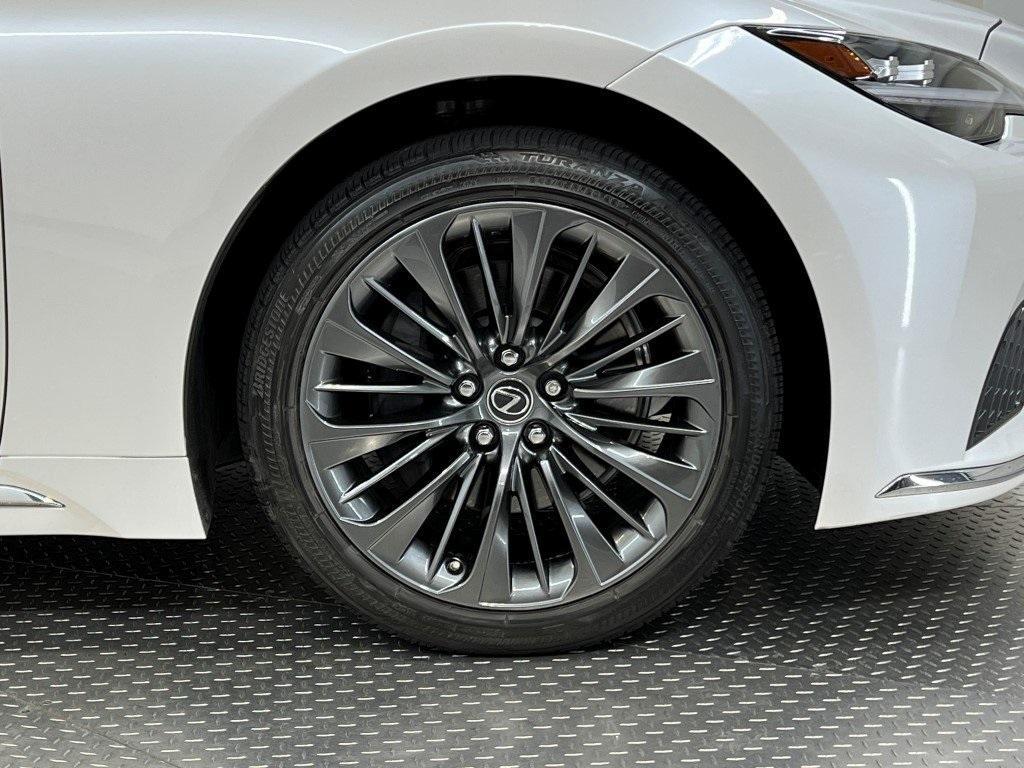 used 2022 Lexus LS 500 car, priced at $61,500
