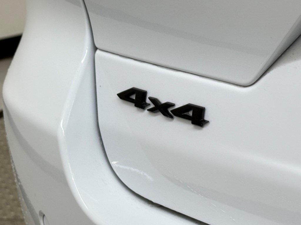 new 2025 Jeep Grand Cherokee car, priced at $48,390