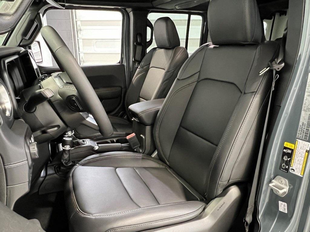 new 2026 Jeep Wrangler car, priced at $52,346