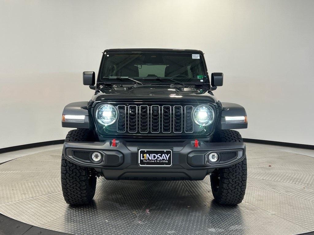 new 2026 Jeep Wrangler car, priced at $57,528