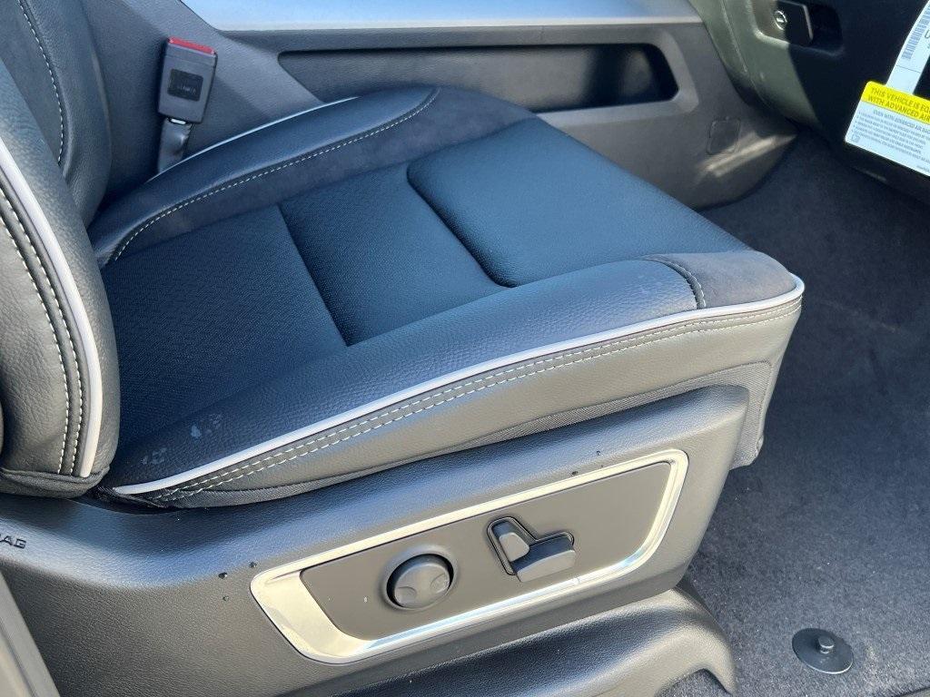 new 2026 Ram 1500 car, priced at $72,610