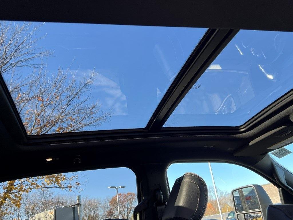 new 2026 Ram 1500 car, priced at $72,610