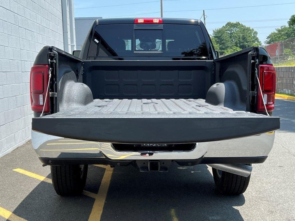 new 2025 Ram 3500 car, priced at $68,235