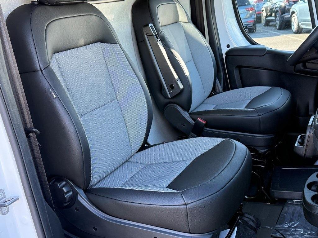 new 2025 Ram ProMaster 1500 car, priced at $48,370