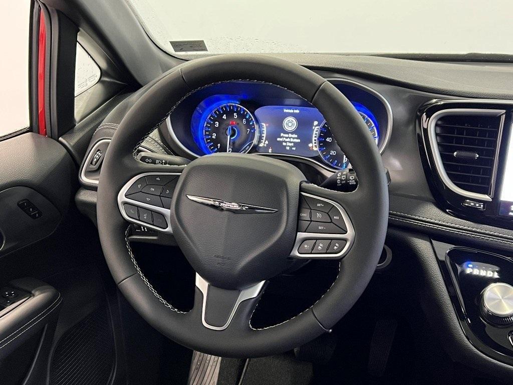 new 2026 Chrysler Pacifica car, priced at $44,045