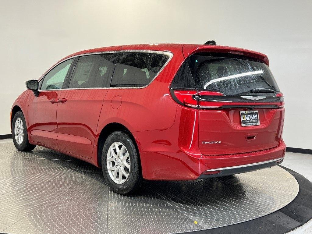 new 2026 Chrysler Pacifica car, priced at $44,045