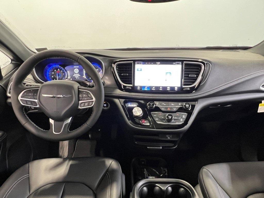 new 2026 Chrysler Pacifica car, priced at $44,045