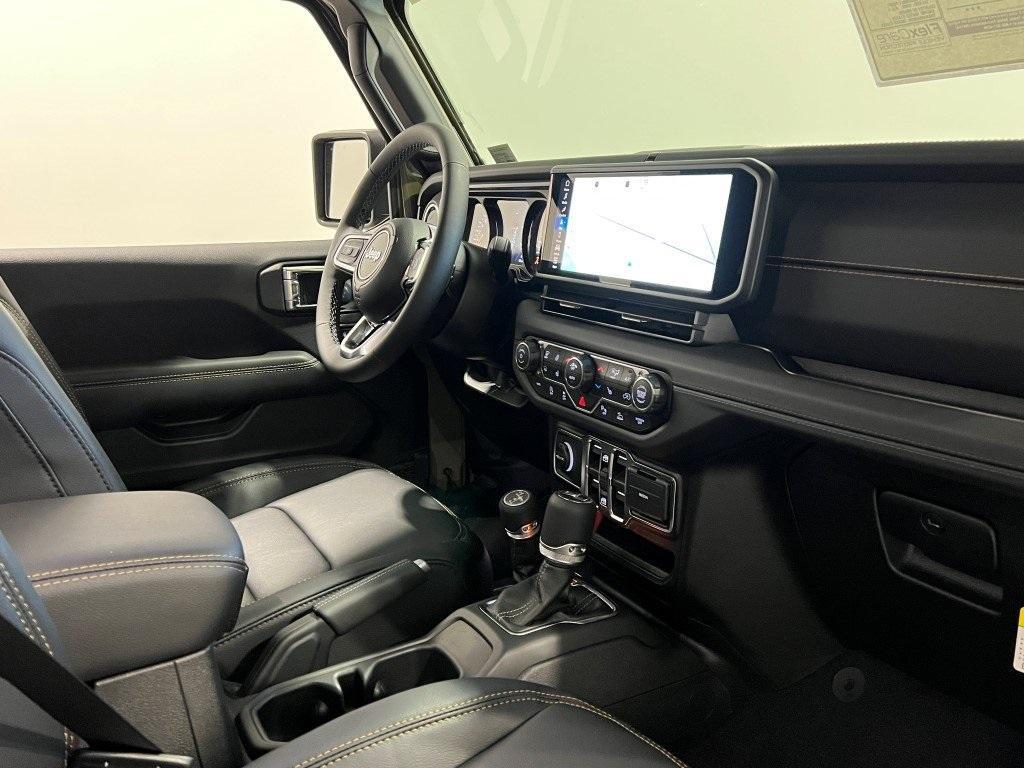 new 2026 Jeep Wrangler car, priced at $52,346