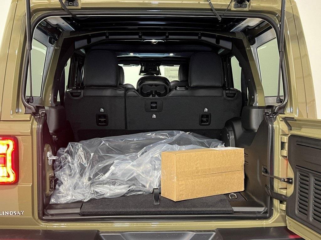 new 2026 Jeep Wrangler car, priced at $52,346