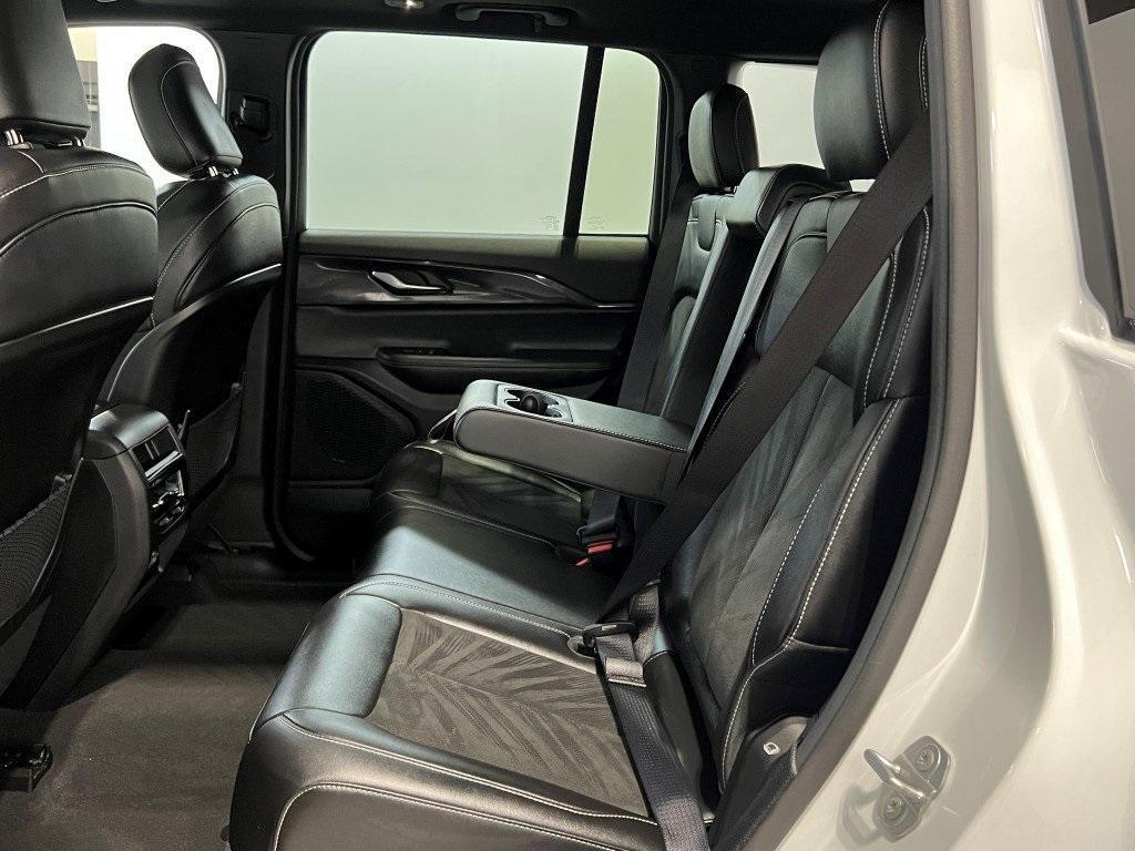 used 2023 Jeep Grand Cherokee car, priced at $33,300