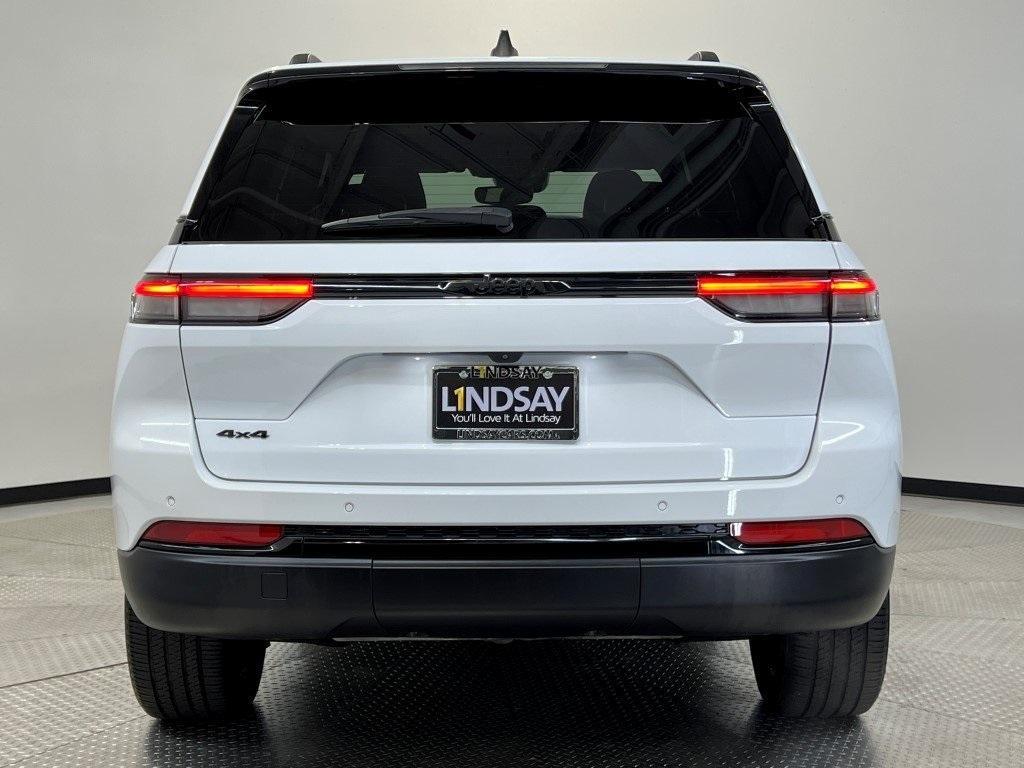 used 2023 Jeep Grand Cherokee car, priced at $33,300