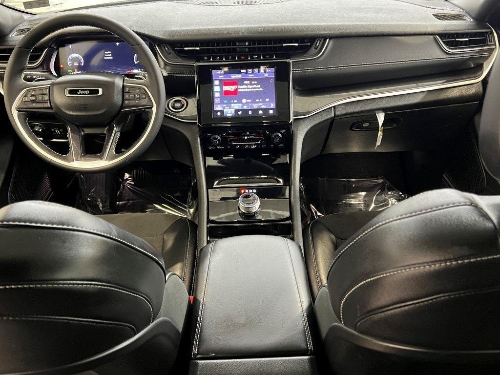used 2023 Jeep Grand Cherokee car, priced at $33,300