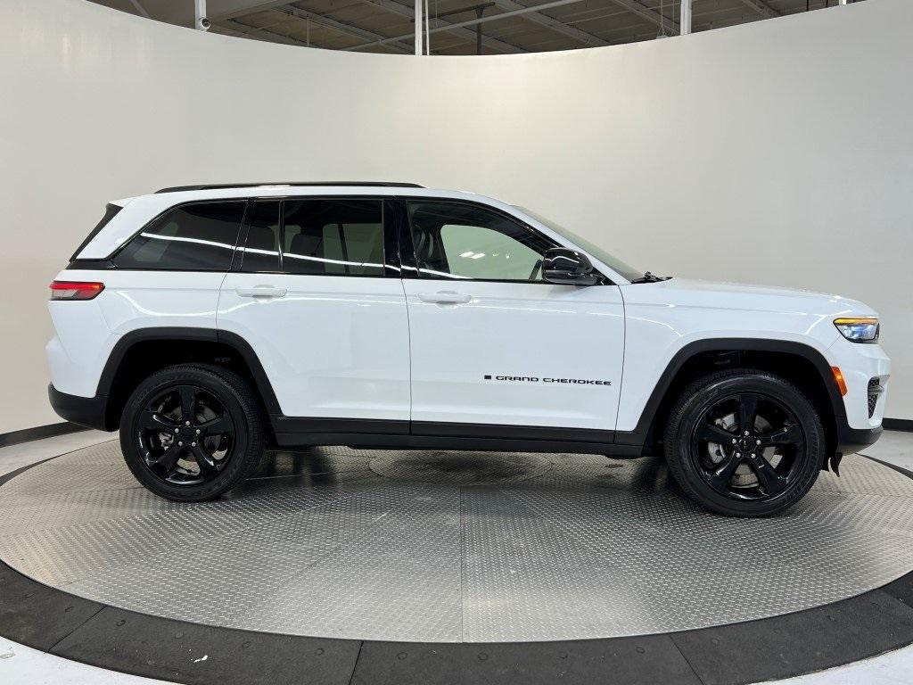 used 2023 Jeep Grand Cherokee car, priced at $33,300