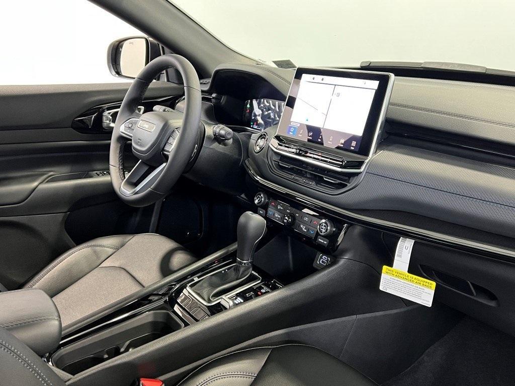 new 2026 Jeep Compass car, priced at $37,025