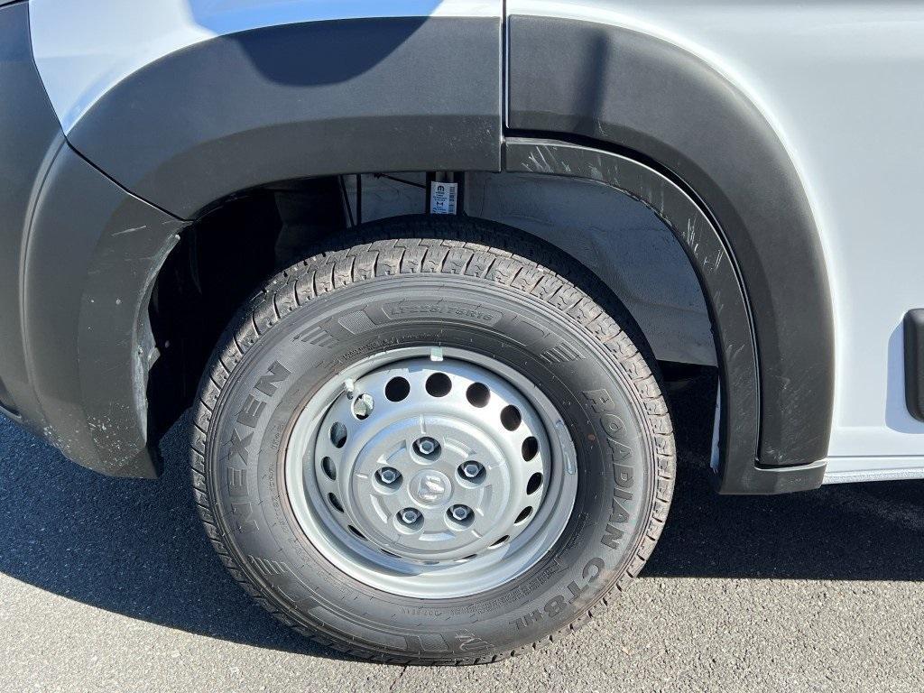 new 2025 Ram ProMaster 2500 car, priced at $46,496