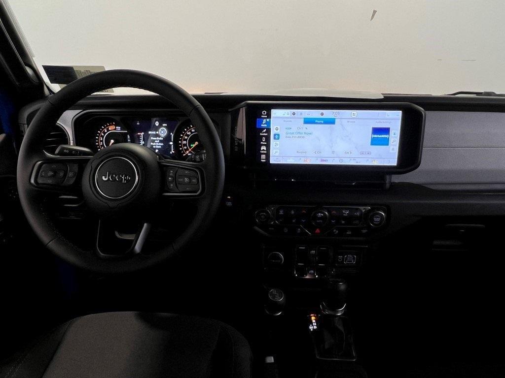 new 2025 Jeep Wrangler car