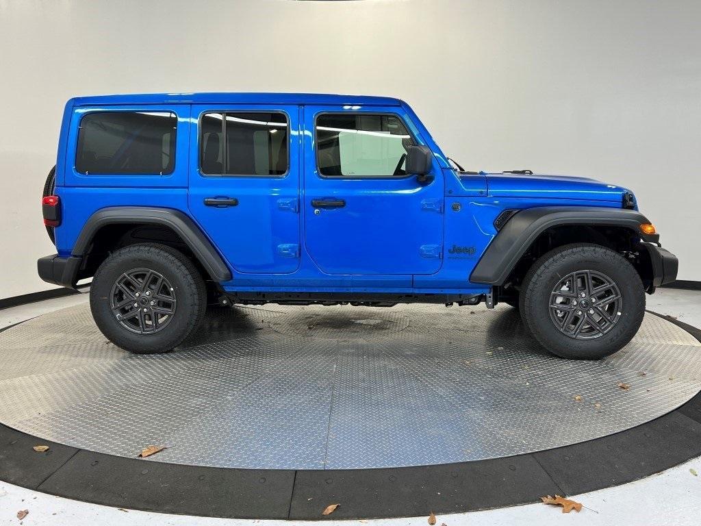 new 2025 Jeep Wrangler car