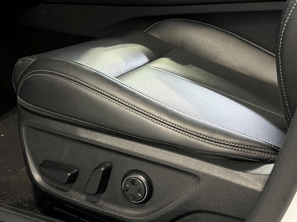 used 2023 Genesis G70 car, priced at $28,000