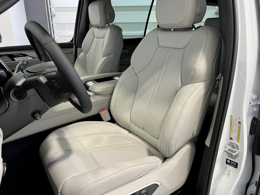 new 2025 Jeep Wagoneer car, priced at $69,471