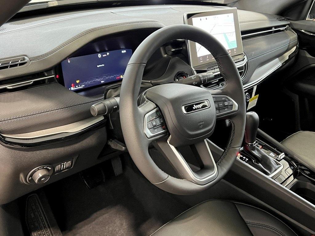 new 2025 Jeep Compass car, priced at $37,528