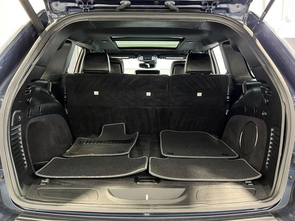 used 2021 Jeep Grand Cherokee car, priced at $27,200