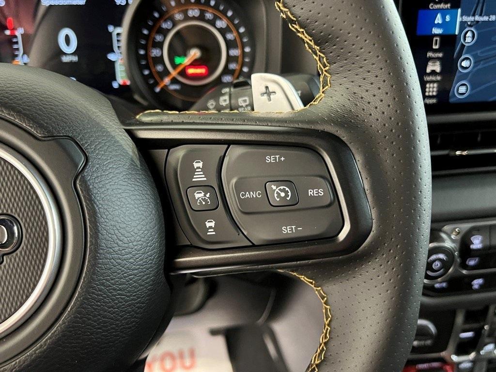 new 2025 Jeep Wrangler car