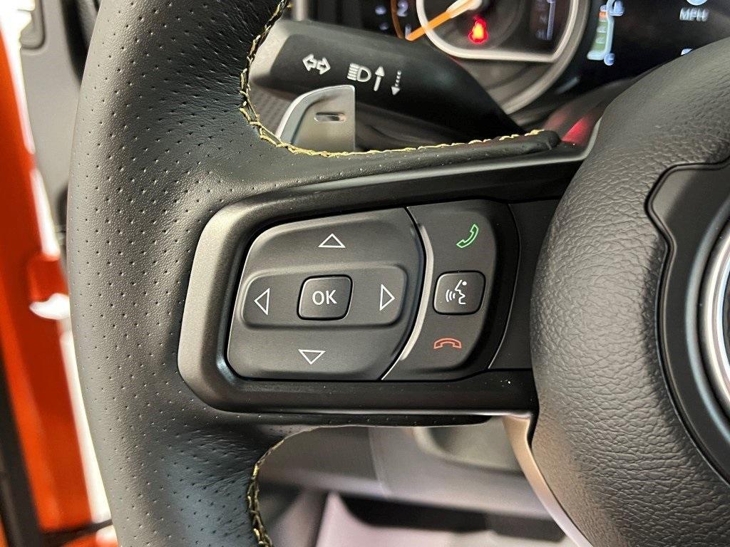 new 2025 Jeep Wrangler car