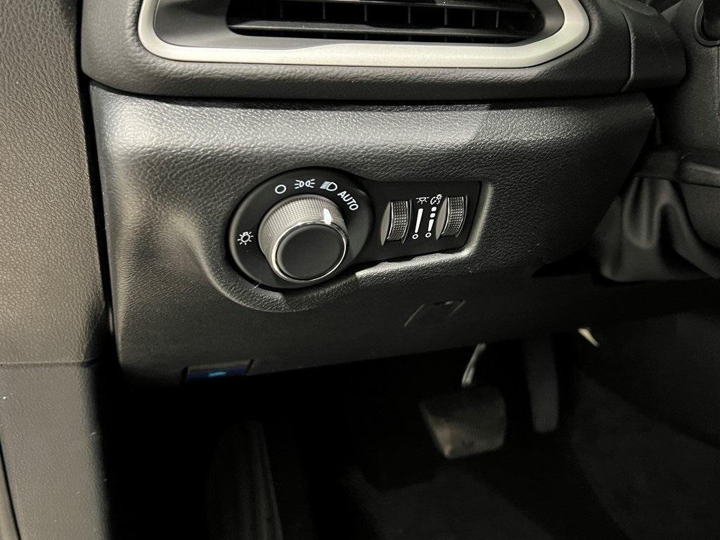 new 2026 Chrysler Voyager car, priced at $39,120