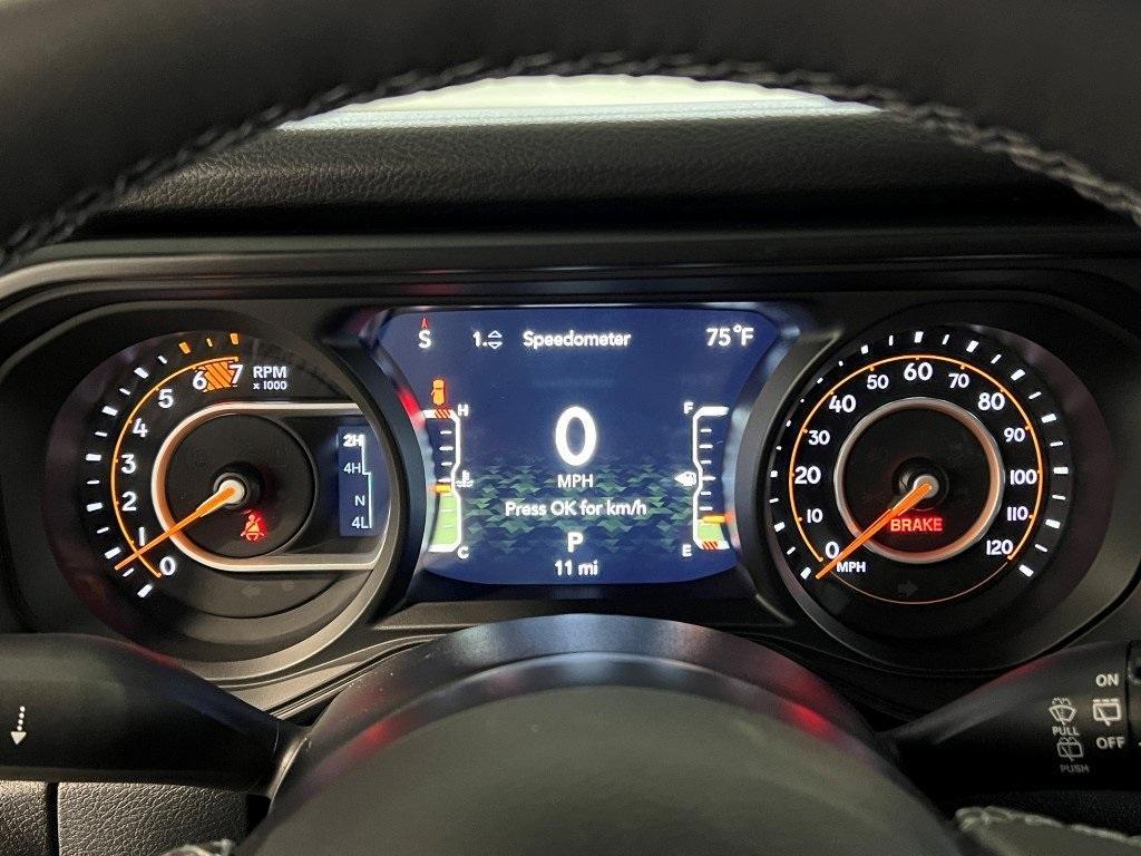 new 2025 Jeep Wrangler car, priced at $50,214